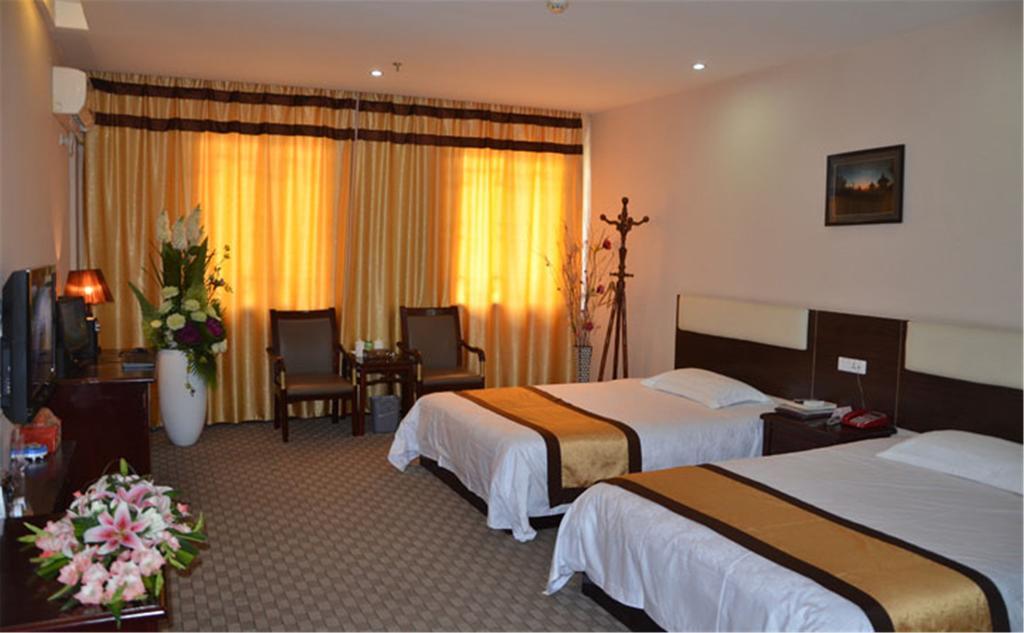 Wudangshan Yinjie Holiday Hotel Danjiangkou ห้อง รูปภาพ